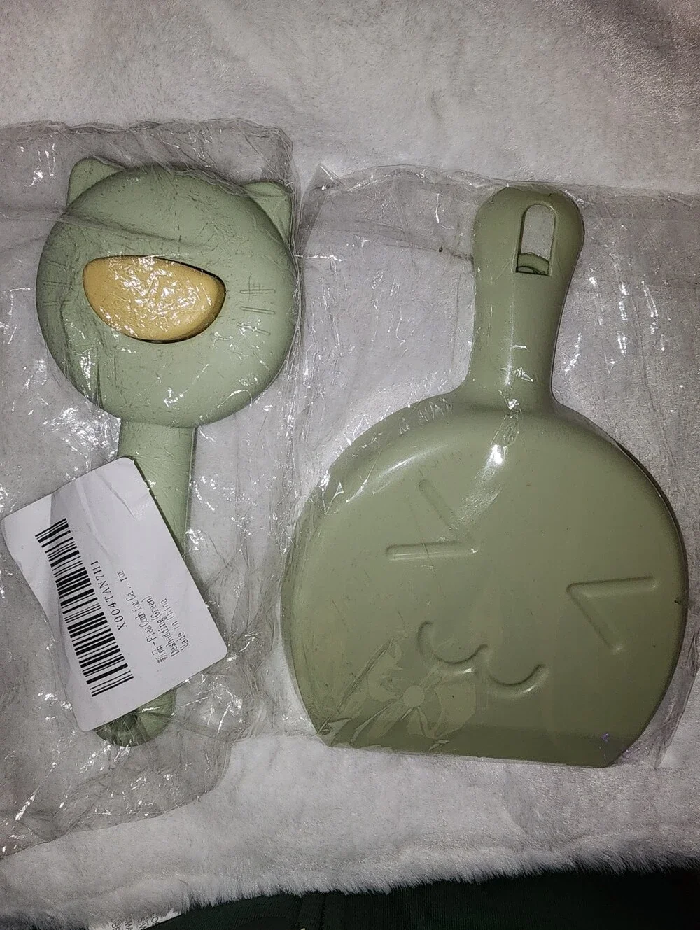 3pc Set Green Cat-Shaped Pet Grooming Brush Set For Cat
